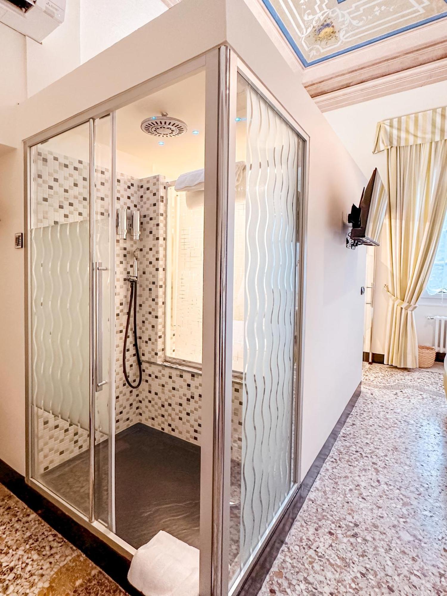 Gelsomino Exclusive House Couette-café